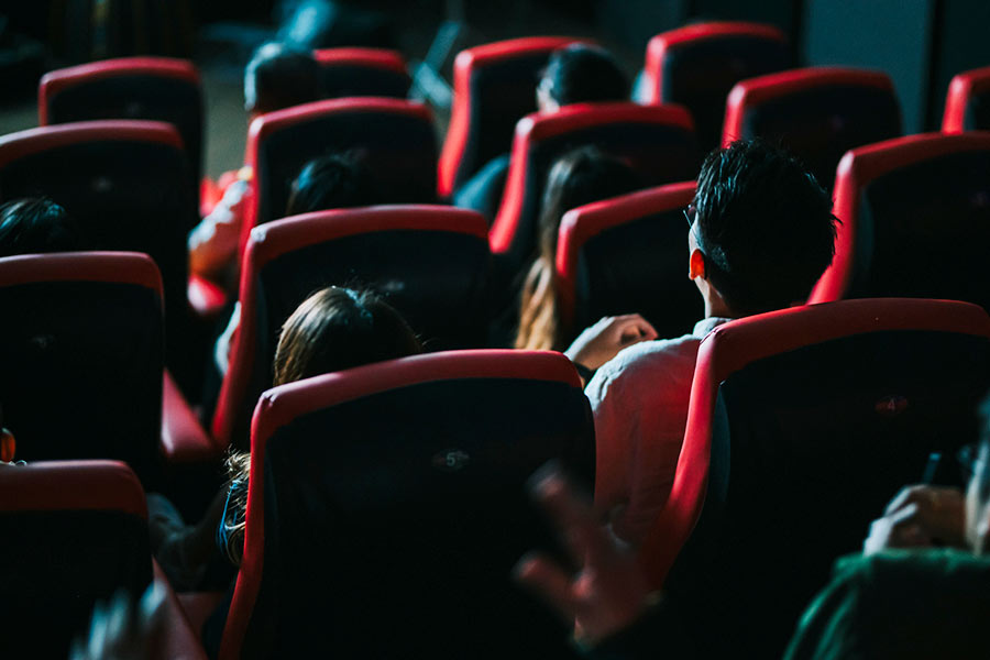 movie-theater-900x600